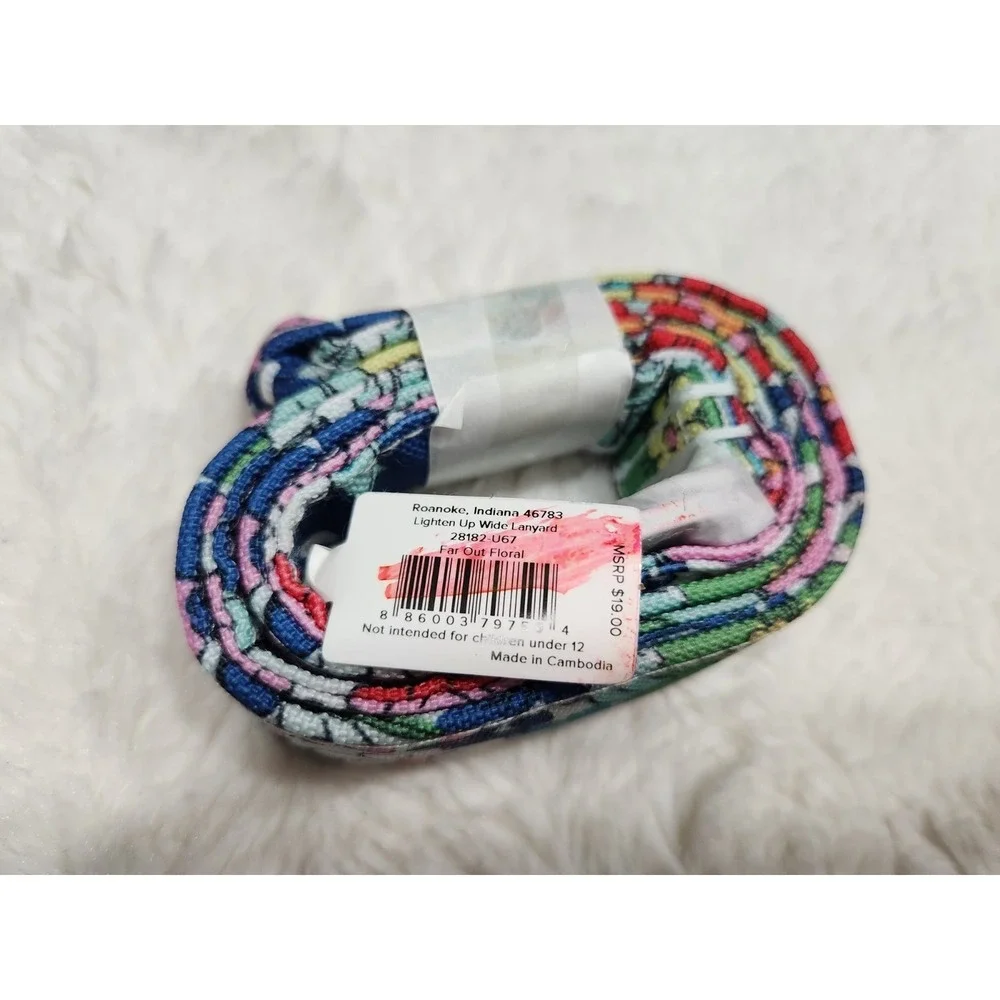 New Vera Bradley Lighten Up Wide Lanyard Far Out Floral Pattern NWT